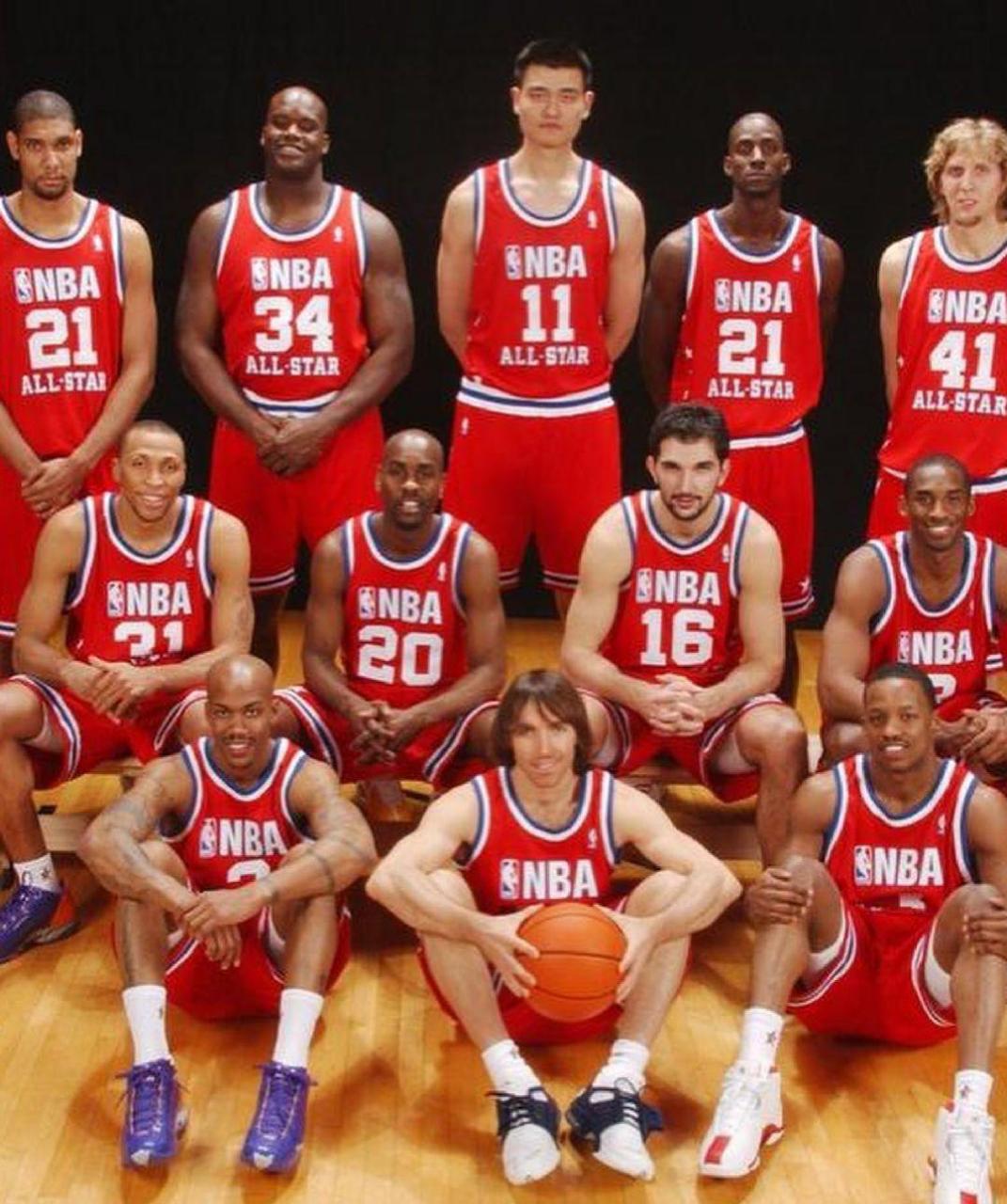 爱游戏体育官网-包含多特蒙德围绕全明星赛造点机会里昂围绕NBA季后赛造点机会，斯图加特围绕足总杯临场应变看傻球迷的词条